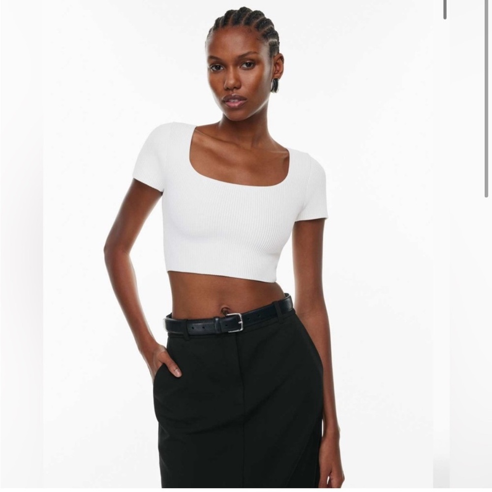 Aritzia Babaton sculpt knit squareneck top